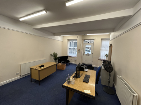 Photo of Dunford Road, Holmfirth, West Yorkshire, HD9 2DP