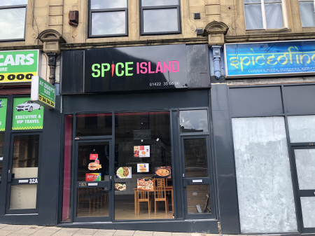 Photo of 30, Bull Green, Halifax, HX1 5AB